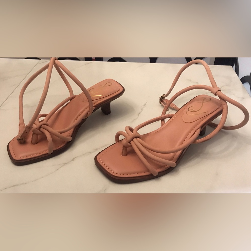 Women’s Blush Pink Strappy Knot Sandals